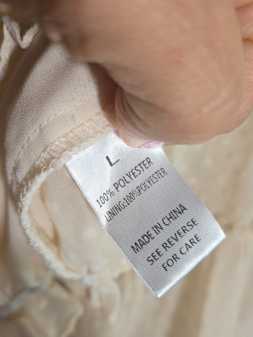 Wishlist Apparel Cream Smocked Off-Shoulder Swiss Dot Blouse Size Large - Picture 6 of 7